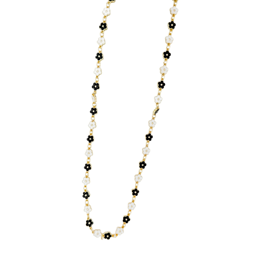 Envy Long Necklace with Black and White Daisy's