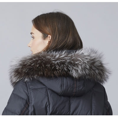 Junge Celine Down Coat Storm