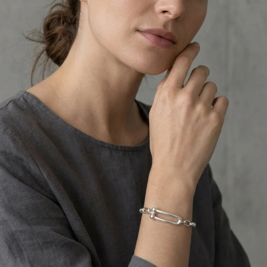 Envy Beaded Stretch Bracelet with Bar Detail Silver