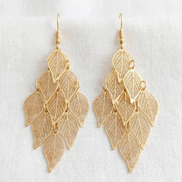 Envy Leaf Dropper Earring Gold