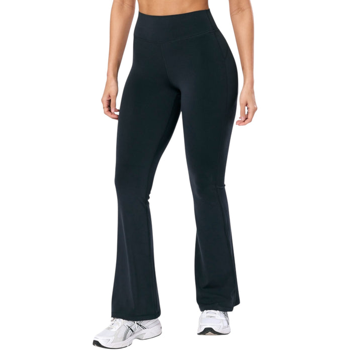 Gym + Coffee Soft Motion Flare Black