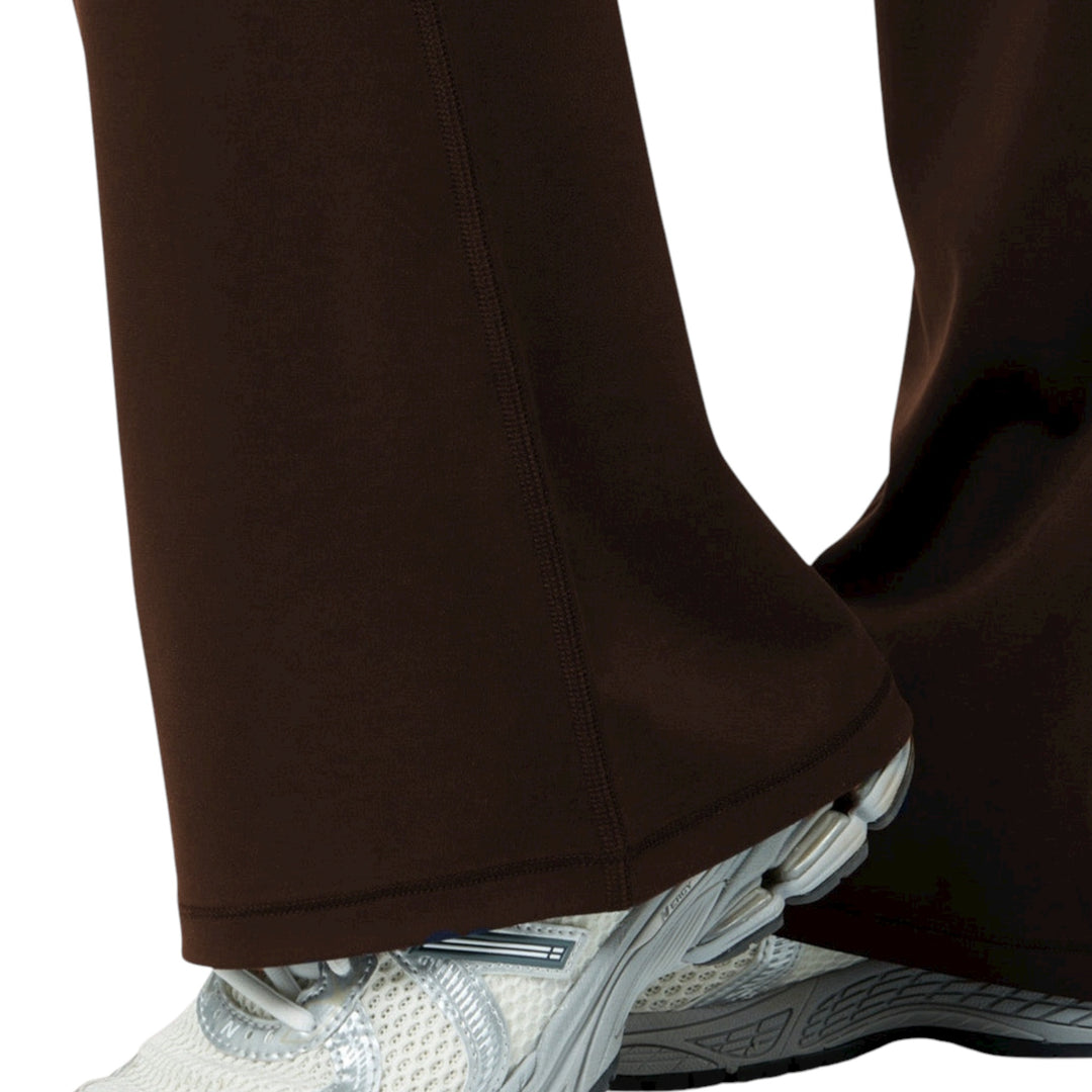 Gym + Coffee Soft Motion Flare Mocha Bean