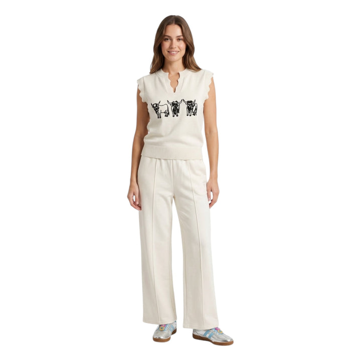 Alice Collins Highland Cattle Slipover Winter White
