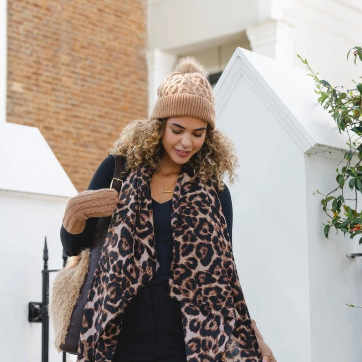 Park Lane Pompom Hat Mocha Mousse