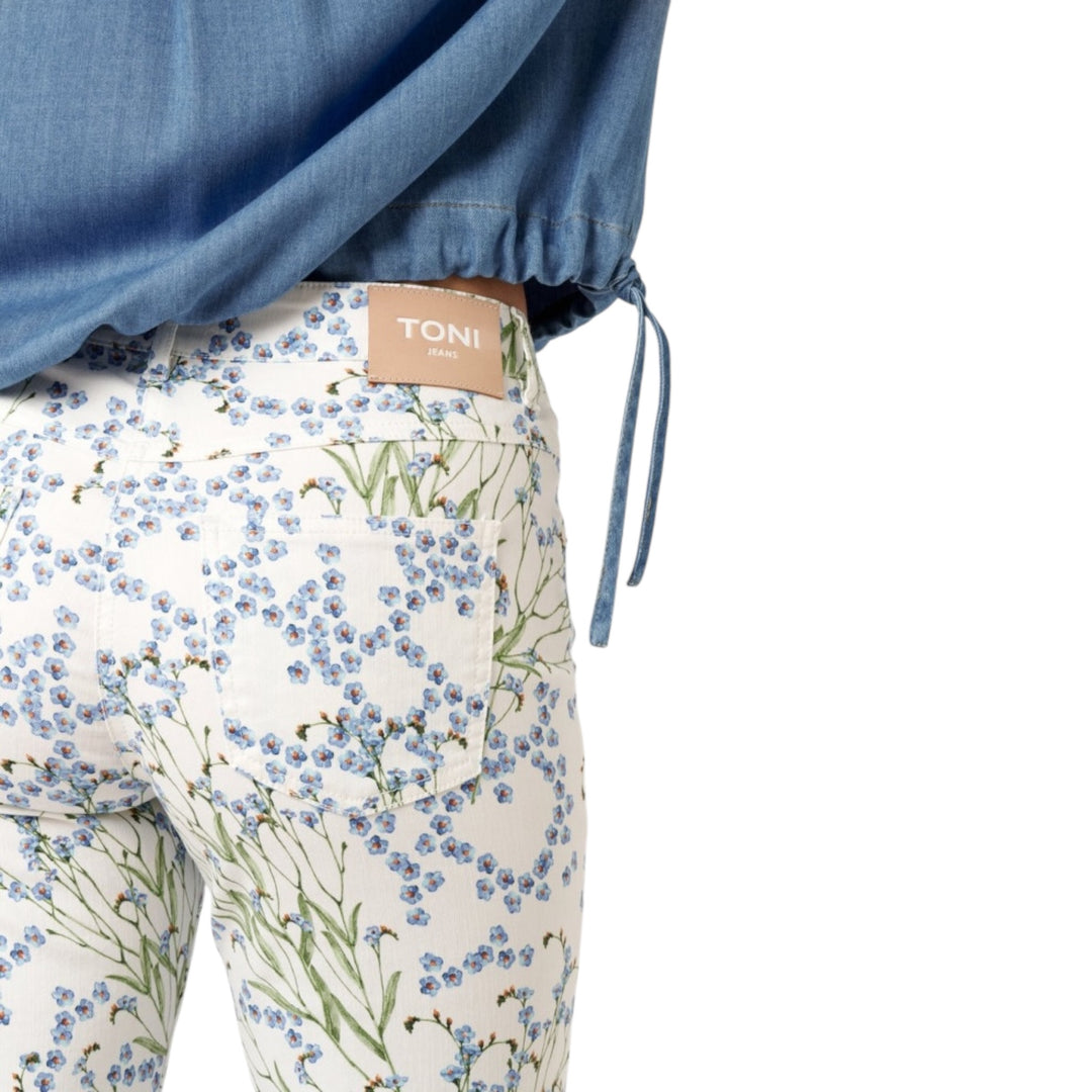TONI Ella Cropped Jean Sky Blue
