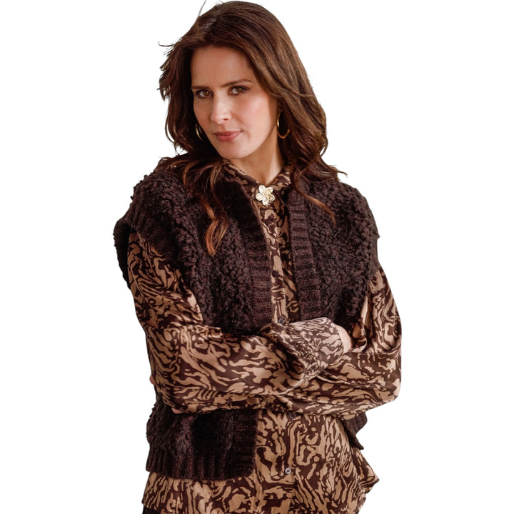 Yest Uliza Sleeveless Cardigan Brown