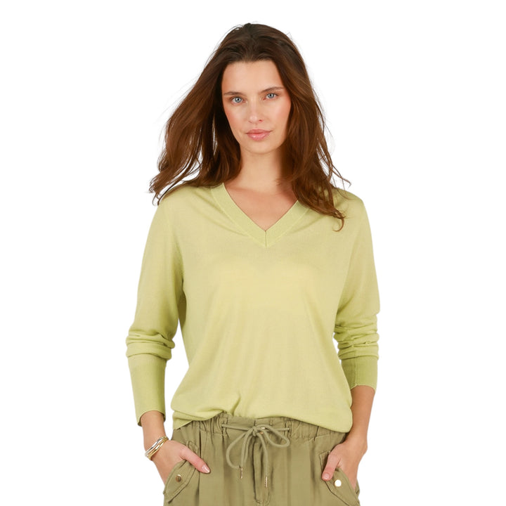 Yest Iolana V-Neck Sweater Linden